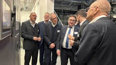 Die Einweihung der neuen SLS-Demofabrik wurde gebührend gefeiert.  (Foto: jm)