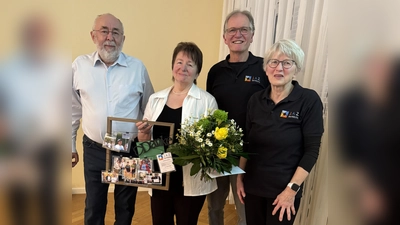 (von links nach rechts) Gerhard Krug, Monika Helgert, Roland Sack, Birgit Sack (Foto: Stephan Unglaub)