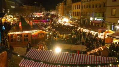 Gut besucht war der Bayreuther Christkindlesmarkt am 1. Adventswochenende.  (Foto: sd)