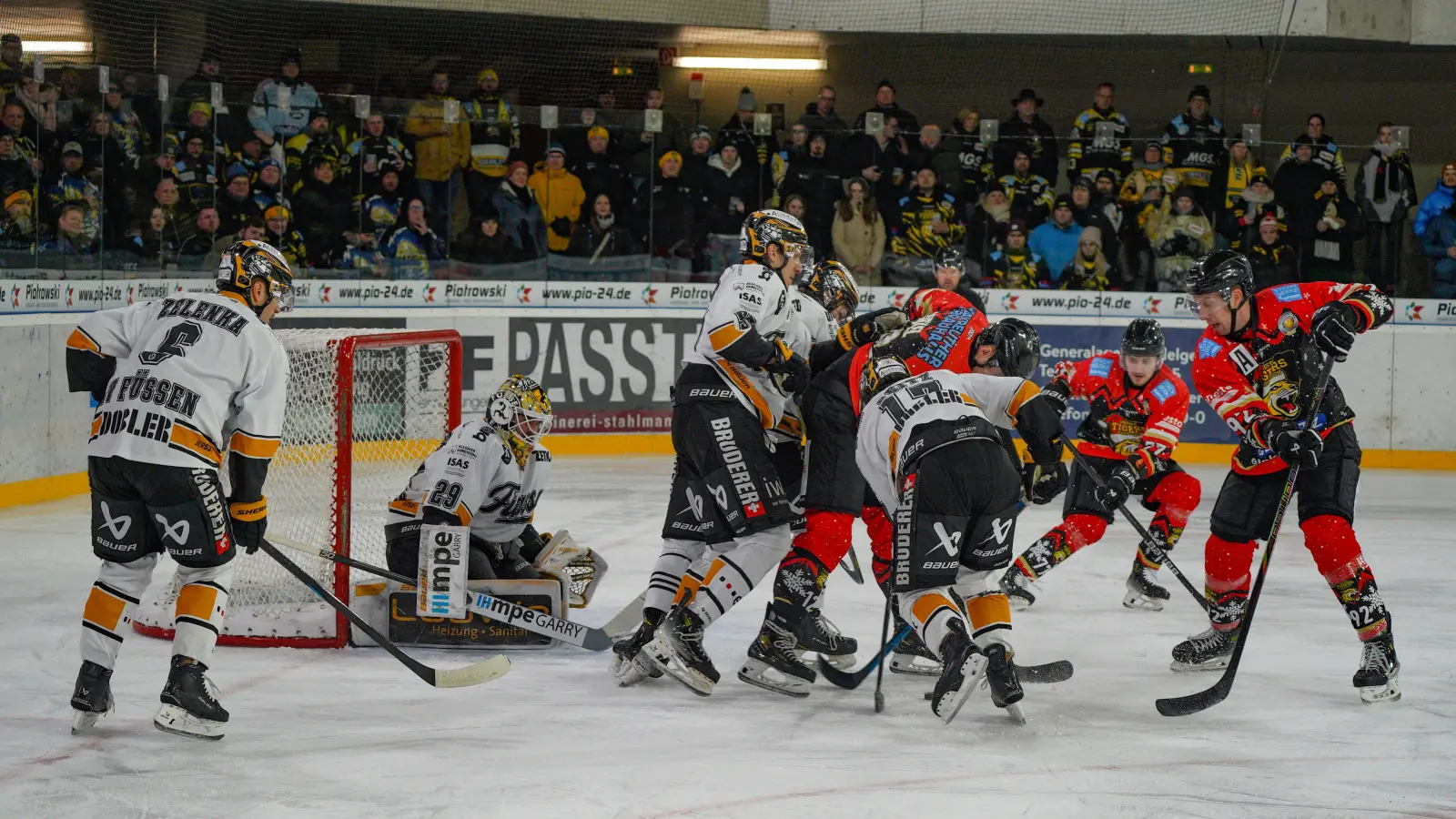 onesto Tigers Bayreuth - EV Füssen 01 (Foto: sd)