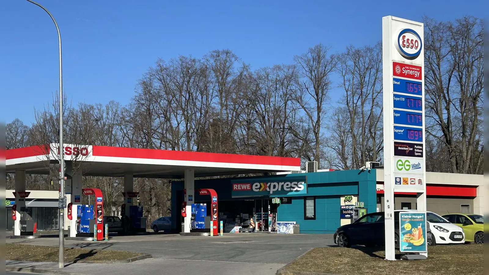 Esso-Tankstelle und Supermarkt: Bayreuth ist einer von 13 Standorten in Süddeutschland, an denen das neue Konzept eingeführt wurde. Weitere Eröffnungen sind geplant.  (Foto: gmu)