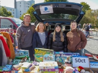 Der große Herbstflohmarkt auf dem Volksfestplatz: Ein voller Erfolg für Beschicker und Besucher.  (Foto: sd)