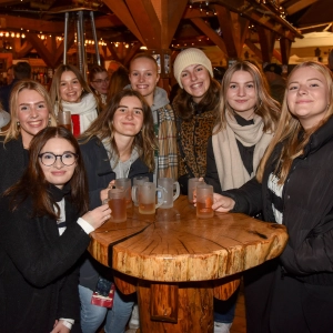 Das Bayreuther Winterdorf hat gestern offiziell eröffnet.  (Foto: sd)