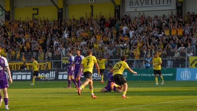 Grund zum Jubeln wie hier in der vergangenen Woche gegen Bamberg möchte die SpVgg Bayreuth auch am Freitag bei der U21 des FC Bayern München haben. (Foto: Archiv/sd)