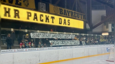 onesto Tigers Bayreuth - Tölzer Löwen 01 (Foto: sd)