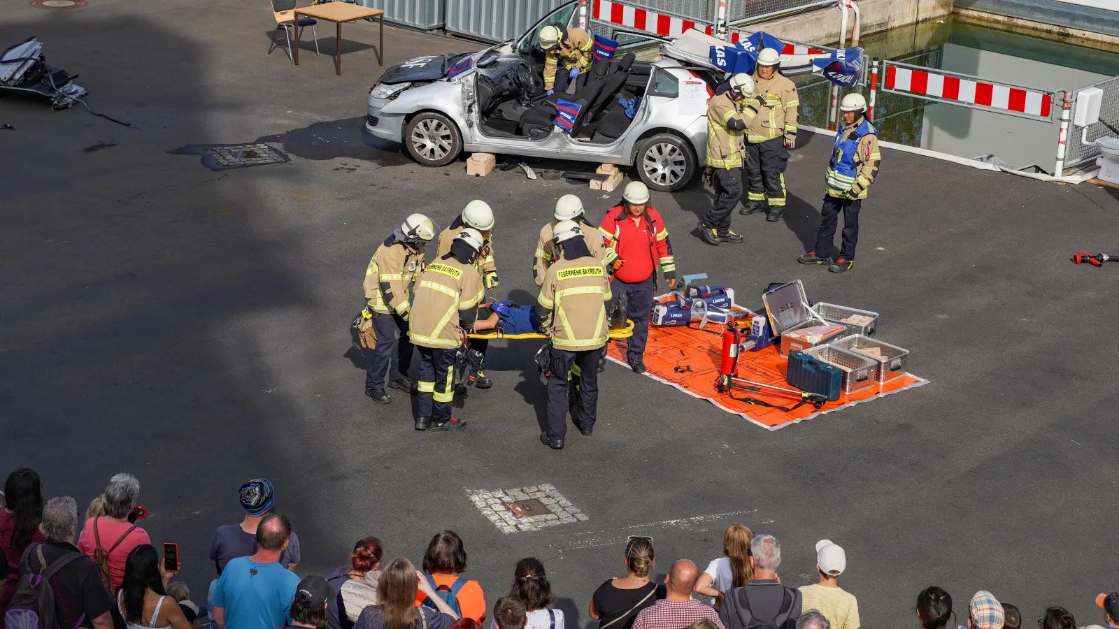 Am Tag der offenen Tür bei der Feuerwehr Bayreuth gab es für Groß und Klein viel zu bestaunen.  (Foto: sd)