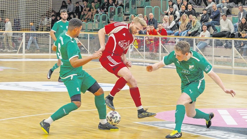 Am 10. Januar starten die diesjährigen Hallenfußball-Stadtmeisterschaften in der Oberfrankenhalle. (Foto: Archiv)