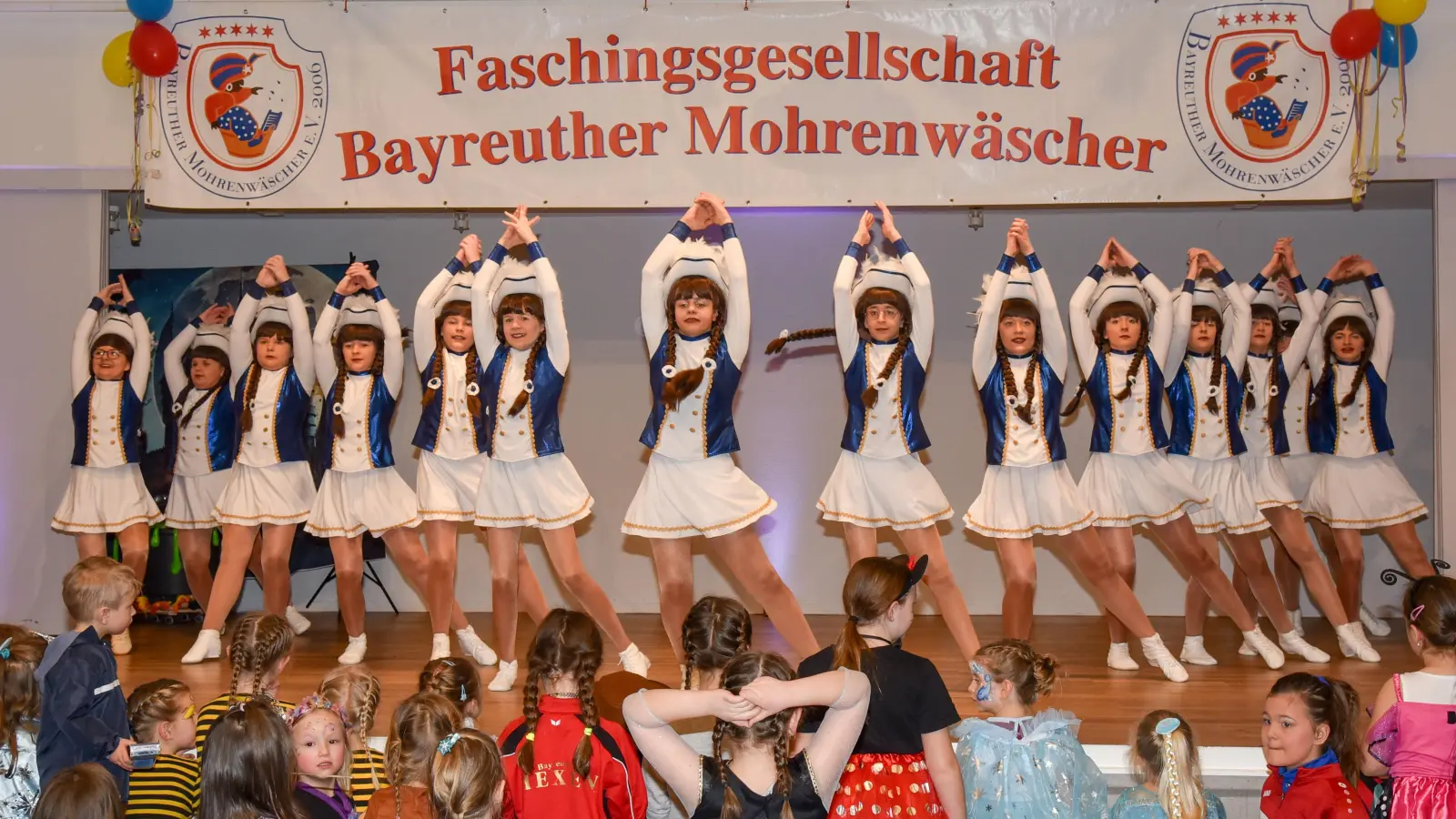 Buntes Treiben beim Kinderfasching der Mohrenwäscher.  (Foto: Dörfler )