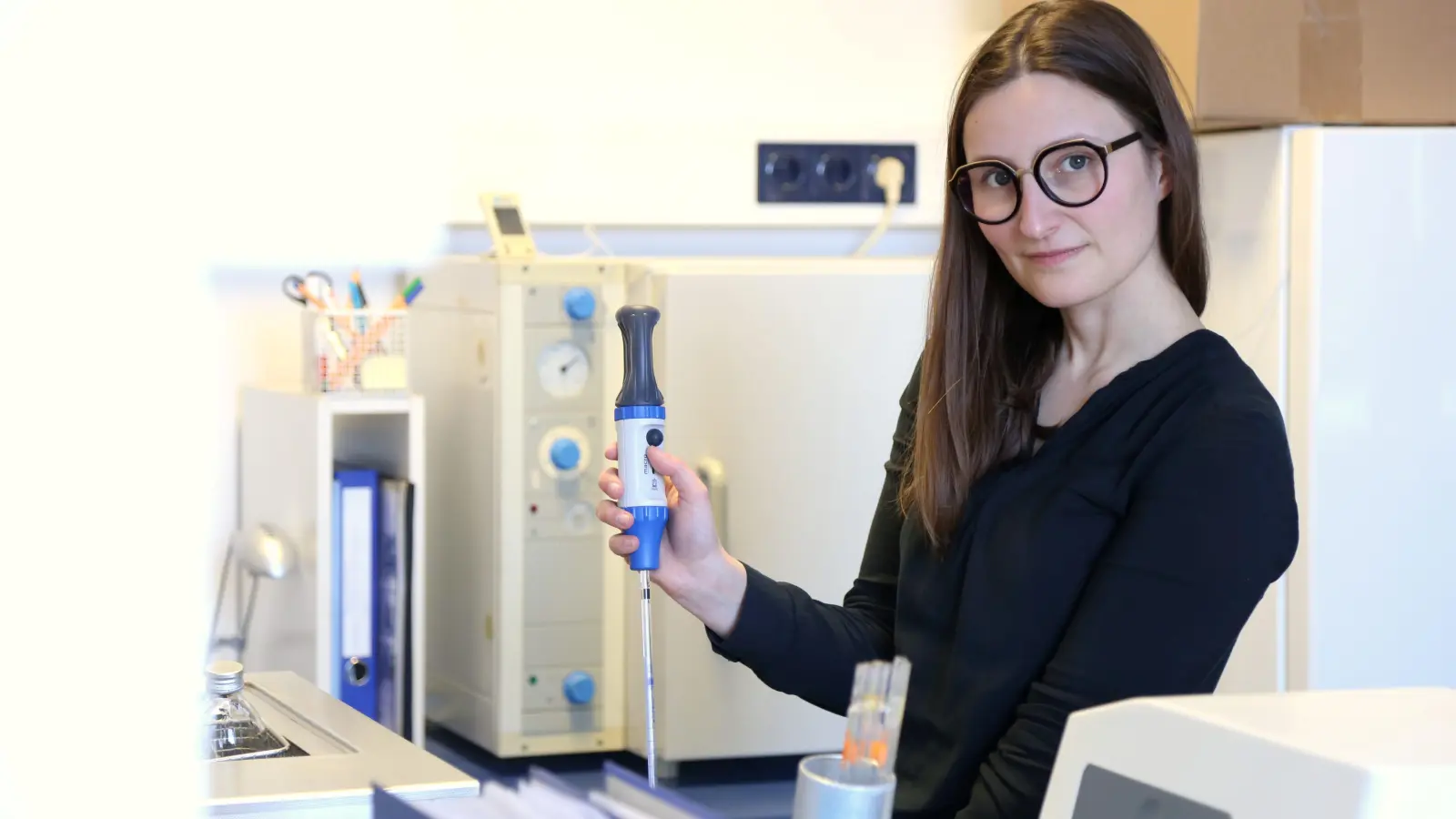 Helena Skrobranek ist bei den Stadtwerken unter anderem für das Wasserlabor zuständig. (Foto: Stadtwerke Bayreuth)