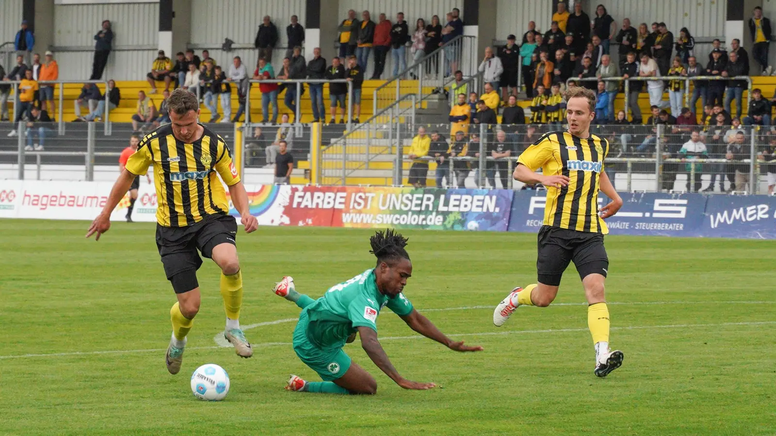 Im Testspiel vor Saisonbeginn gegen die erste Mannschaft der SpVgg Greuther Fürth zeigte die Altstadt eine starke Vorstellung. An diese Leistung will die SpVgg am Freitag gegen die U23 des Kleeblatts anknüpfen. (Foto: Archiv/sd)