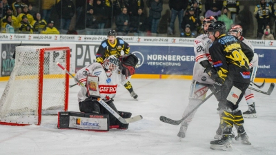 onesto Tigers Bayreuth - ECDC Memmingen Indians 01 (Foto: sd)