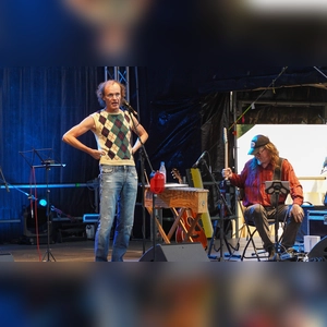 Olaf Schubert auf der Seebühne in Bayreuth.  (Foto: sd)